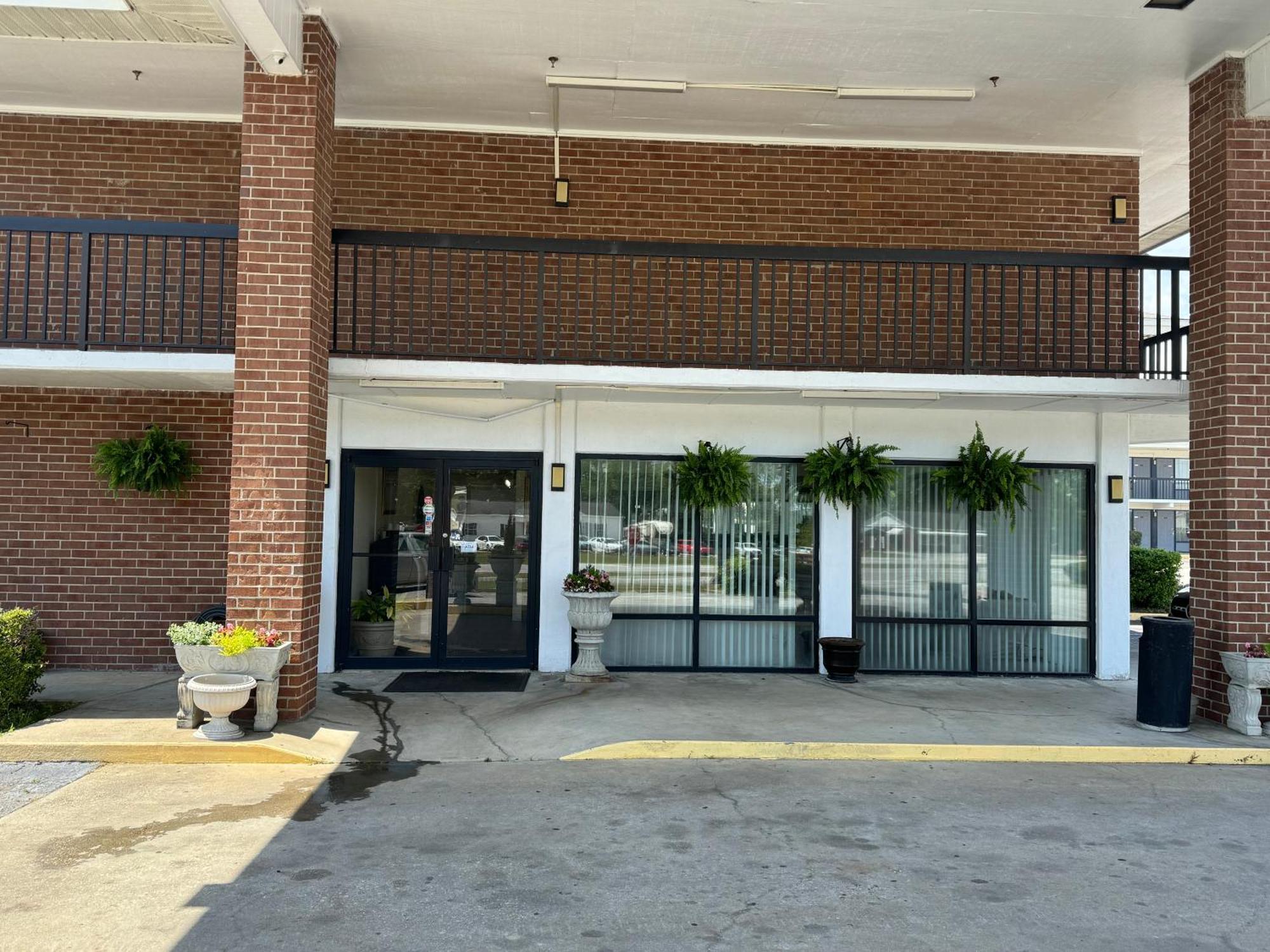 Travel Inn - Lugoff Dış mekan fotoğraf
