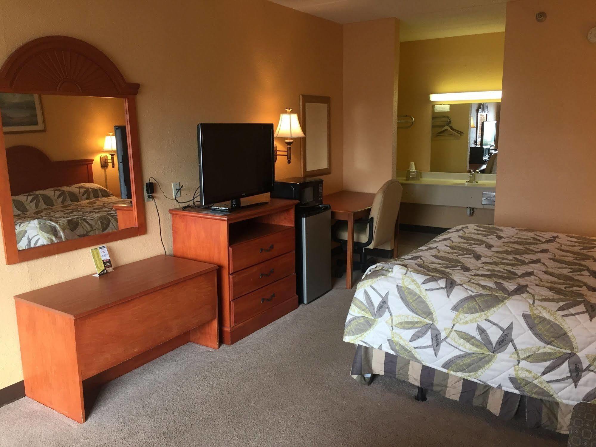 Travel Inn - Lugoff Dış mekan fotoğraf